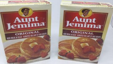 What is in Aunt Jemima pancake mix?