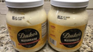 What is in Duke's mayonnaise?