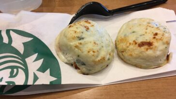 What is in a Starbucks egg bite?