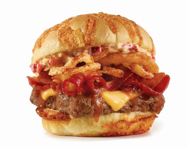 What is on Wendys big bacon cheddar burger?