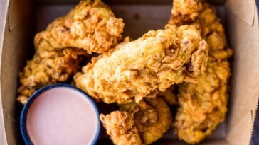 What is tender shack sauce?