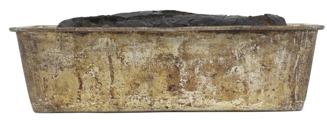 What is the GREY residue on aluminum?