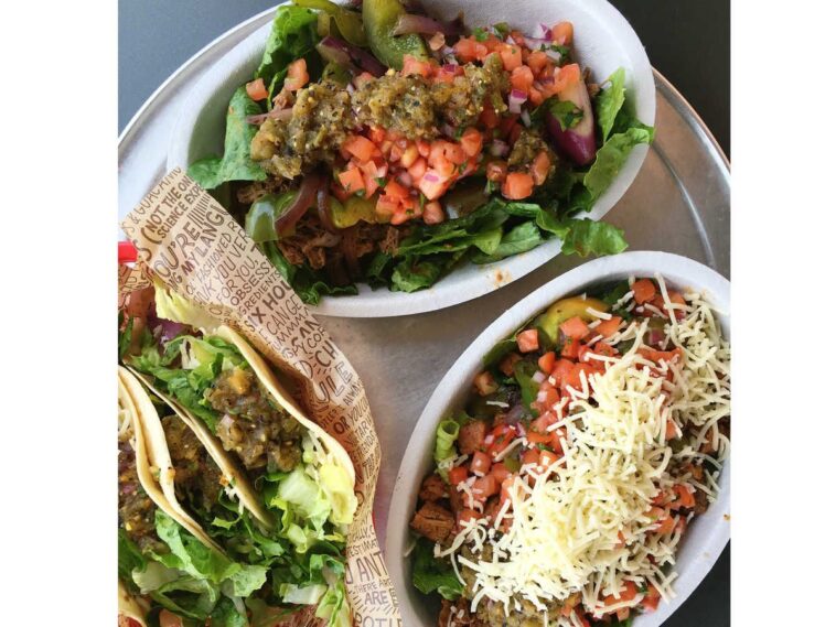 What is the healthiest meat option at Chipotle?
