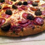 What is the hut favorite crust at Pizza Hut?