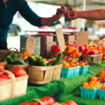 What is the largest farmers market in California?