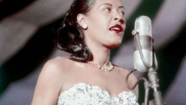 What kind of alcohol did Billie Holiday drink?