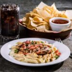 What kind of appetizers does Chili have?