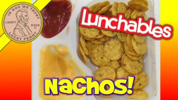 What kind of cheese is in Nacho Lunchables?