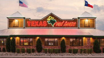 What kind of drinks do they serve at Texas Roadhouse?