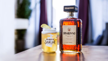 What liquor is in amaretto?