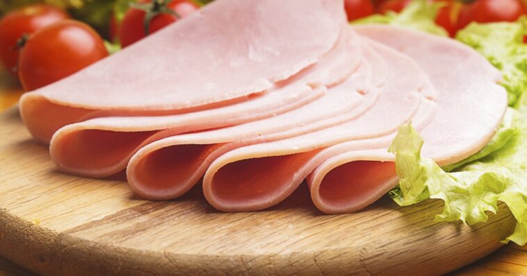 What lunch meat has the least sodium?