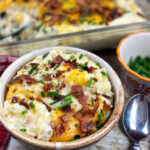 What main dish goes well with mashed potatoes?