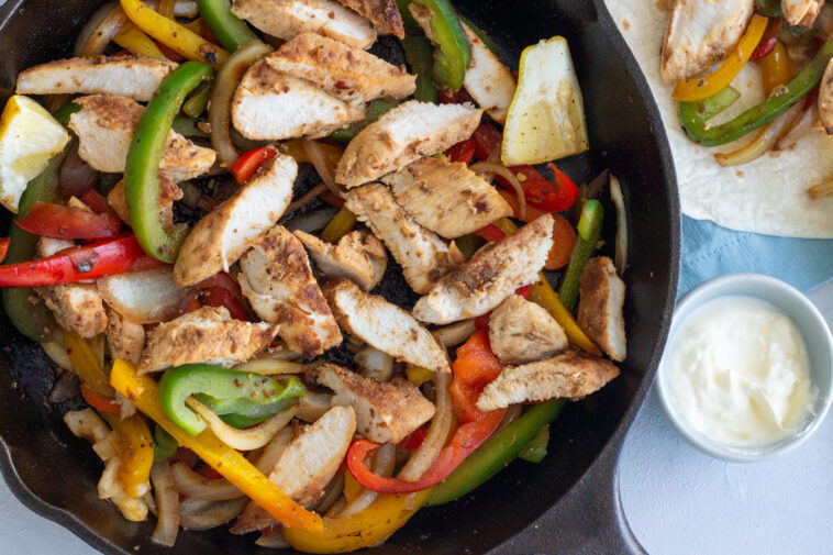 What makes restaurant fajitas sizzle?