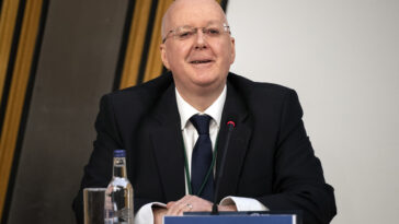 What nationality is Murrell?