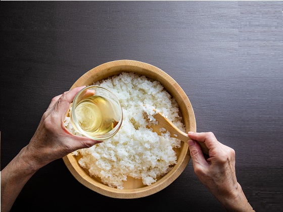 What sauce do hibachi chefs use on rice?