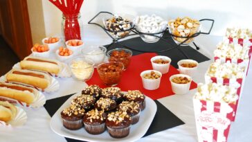 What should I serve at a movie night?