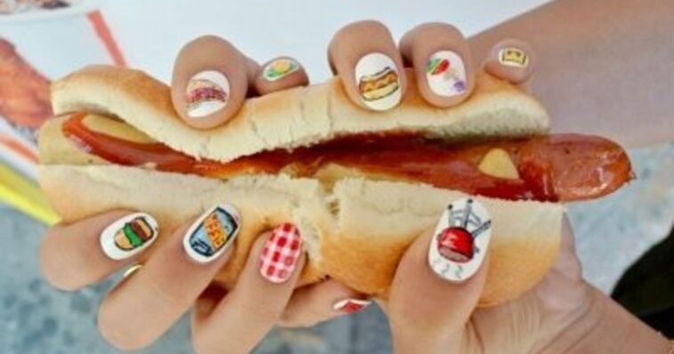 What should you not eat before hiking?