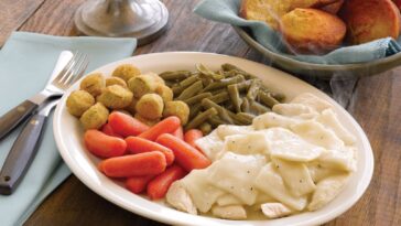 What sides do Cracker Barrel have?