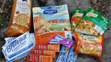 What snacks to bring on a hike?
