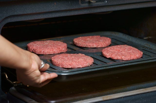 What temp do you broil frozen burgers?