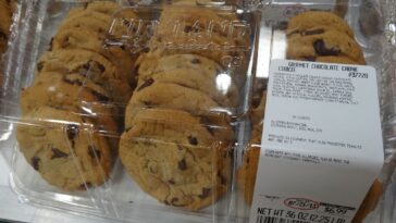 What temperature do you bake Costco cookies?