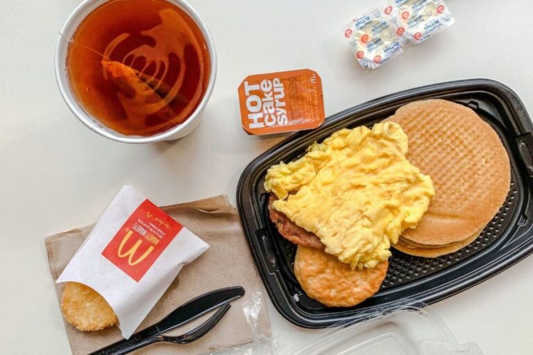 What time does McDonald's stop serving breakfast?