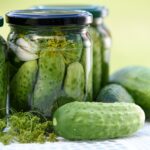 What types of cucumbers can be pickled?