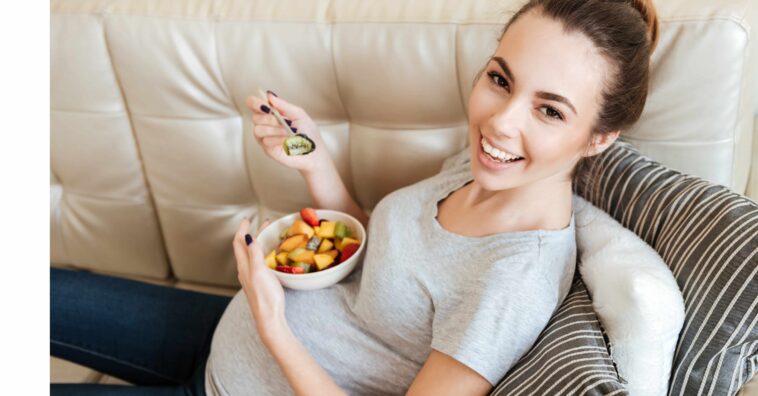 What week do pregnancy cravings start?