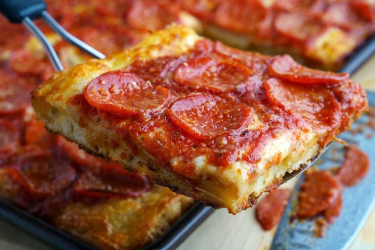 What's a Sicilian style pizza?