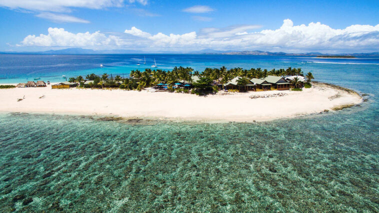 Whats better Fiji or Essentia?