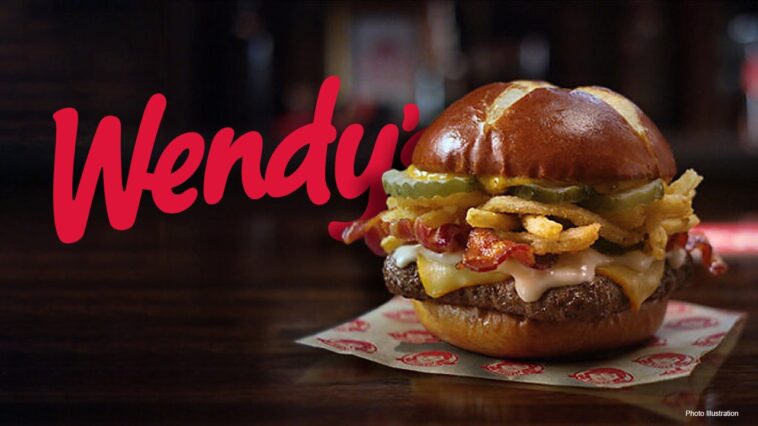 What's on a Wendy's pretzel Bacon pub cheeseburger?