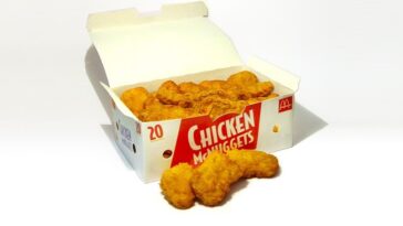 What's the healthiest thing to eat from McDonald's?