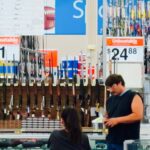 What's the latest I can buy alcohol at Walmart?
