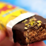 When should I eat protein bars to lose weight?