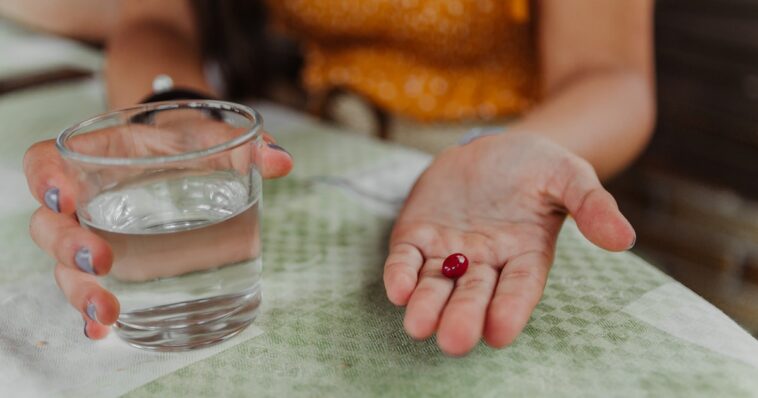 When should you not take astragalus?