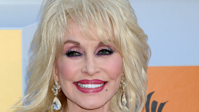 Where can I buy Dolly Parton cake?