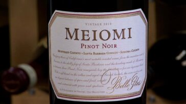 Where is Meiomi Pinot Noir from?