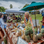 Where is the biggest farmers market in the United States?