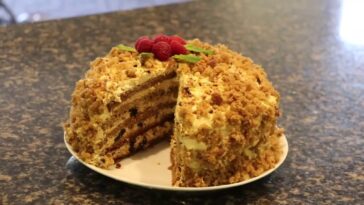 Which Flavour cake is very tasty?