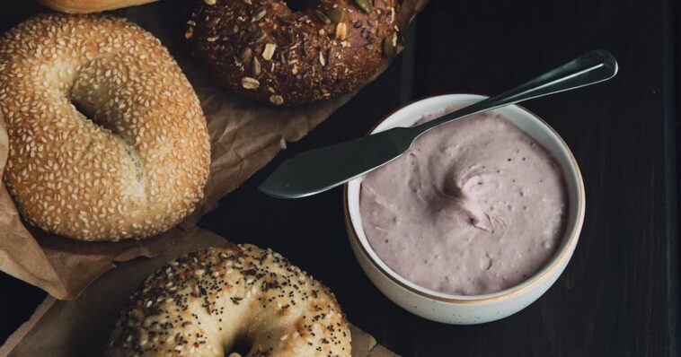Which bagel is healthiest?