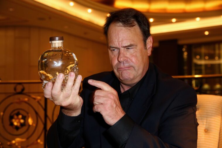 Which celebrity does not drink alcohol?