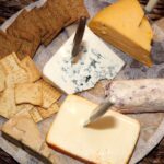 Which crackers go well with cheese?