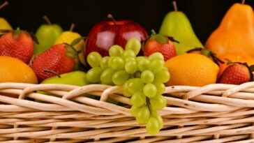 Which fruit is best for weight loss?
