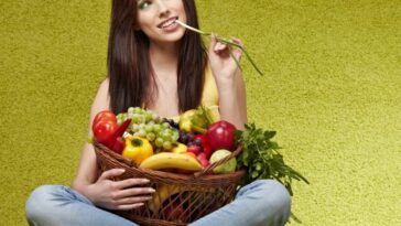 Which fruit is good for hair growth?