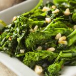 Which is healthier broccoli rabe or spinach?