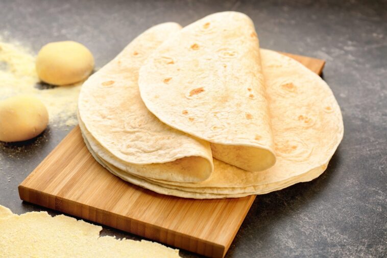Which is healthier tortillas or bread?