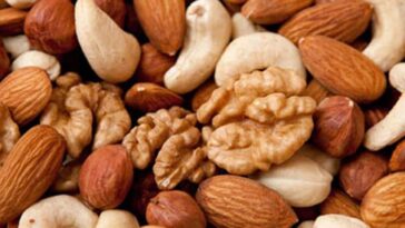 Which nuts are good for your hair?