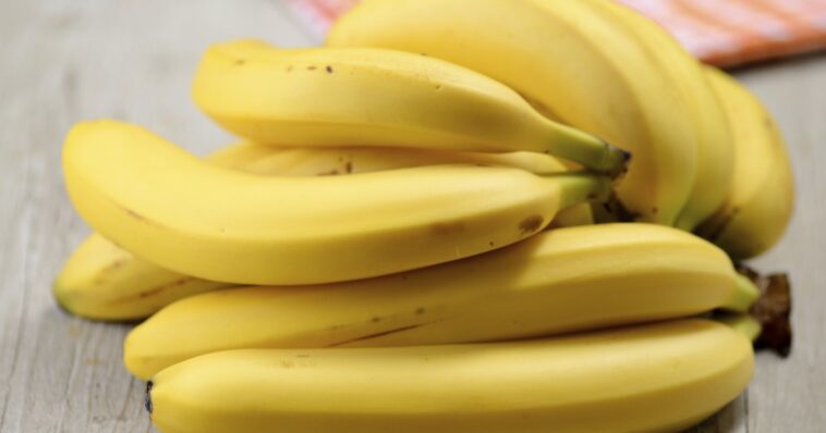 Which side is the top of the banana?