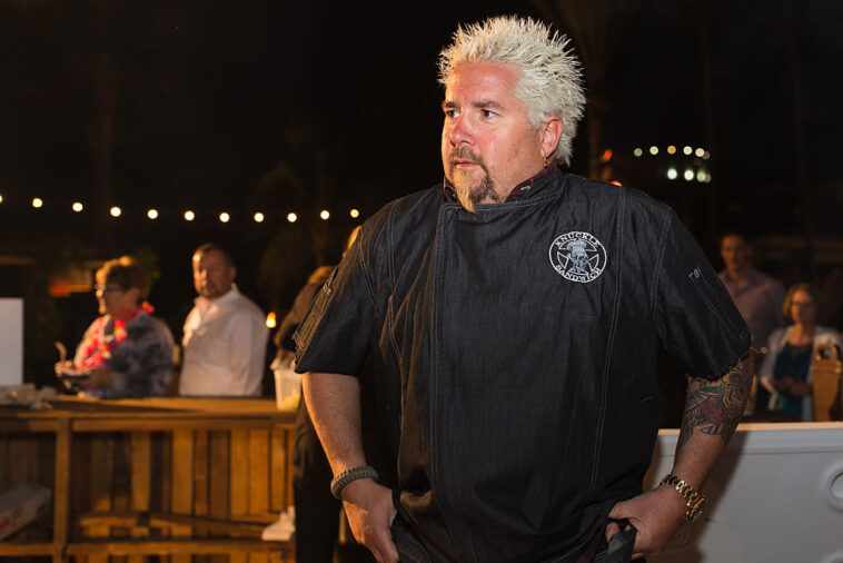 Who has custody of Jules Fieri?