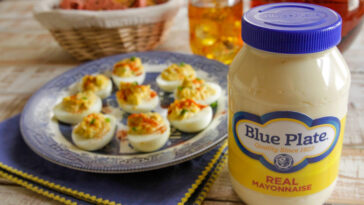 Who makes Blue Plate mayonnaise?
